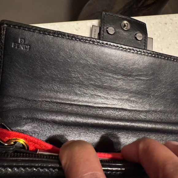 Fendi Zucca Black Textured Leather Wallet - Picture 13 of 13
